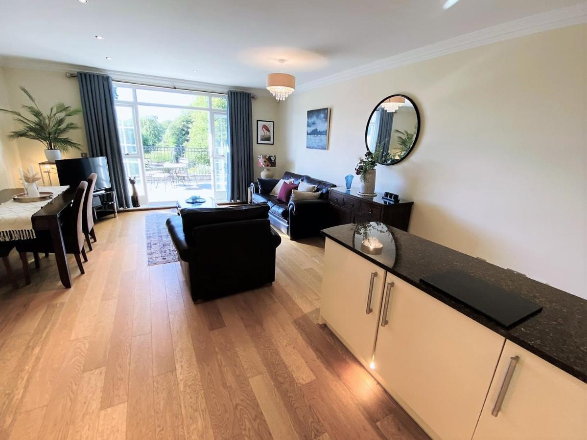 Hazelwood Hideaway: Spacious 2 Bed Apartment Silverdale  Exterior photo