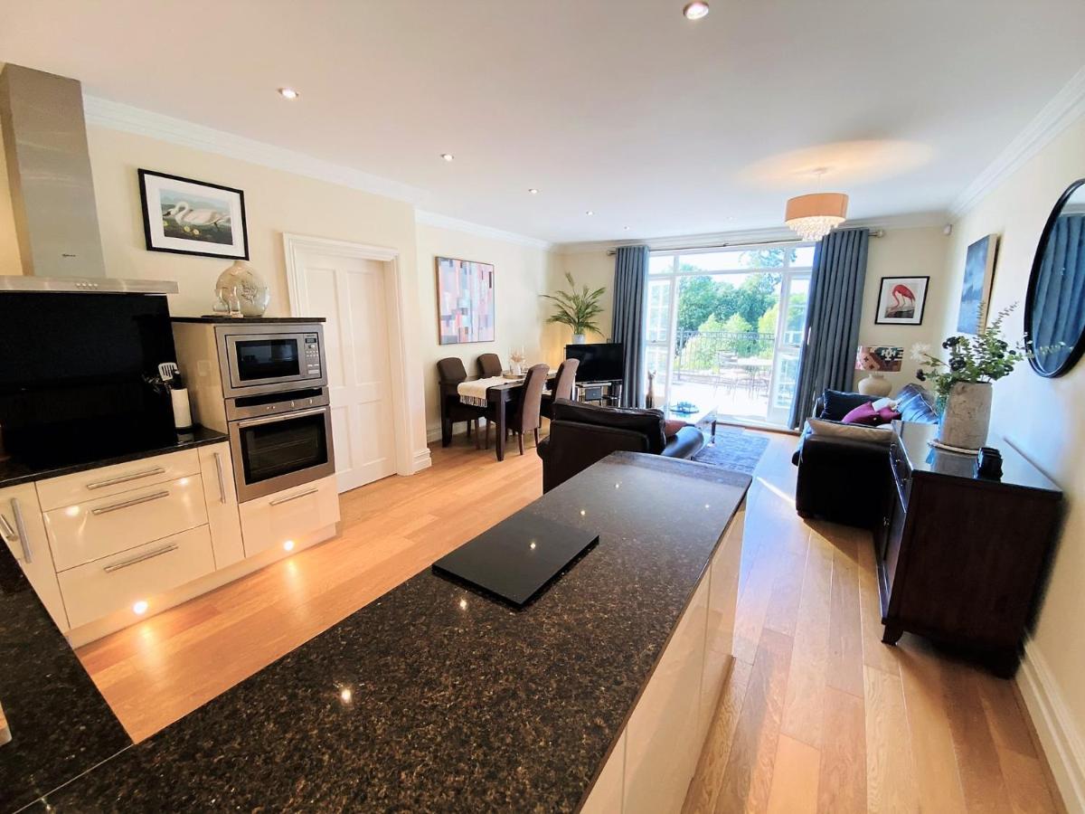 Hazelwood Hideaway: Spacious 2 Bed Apartment Silverdale  Exterior photo
